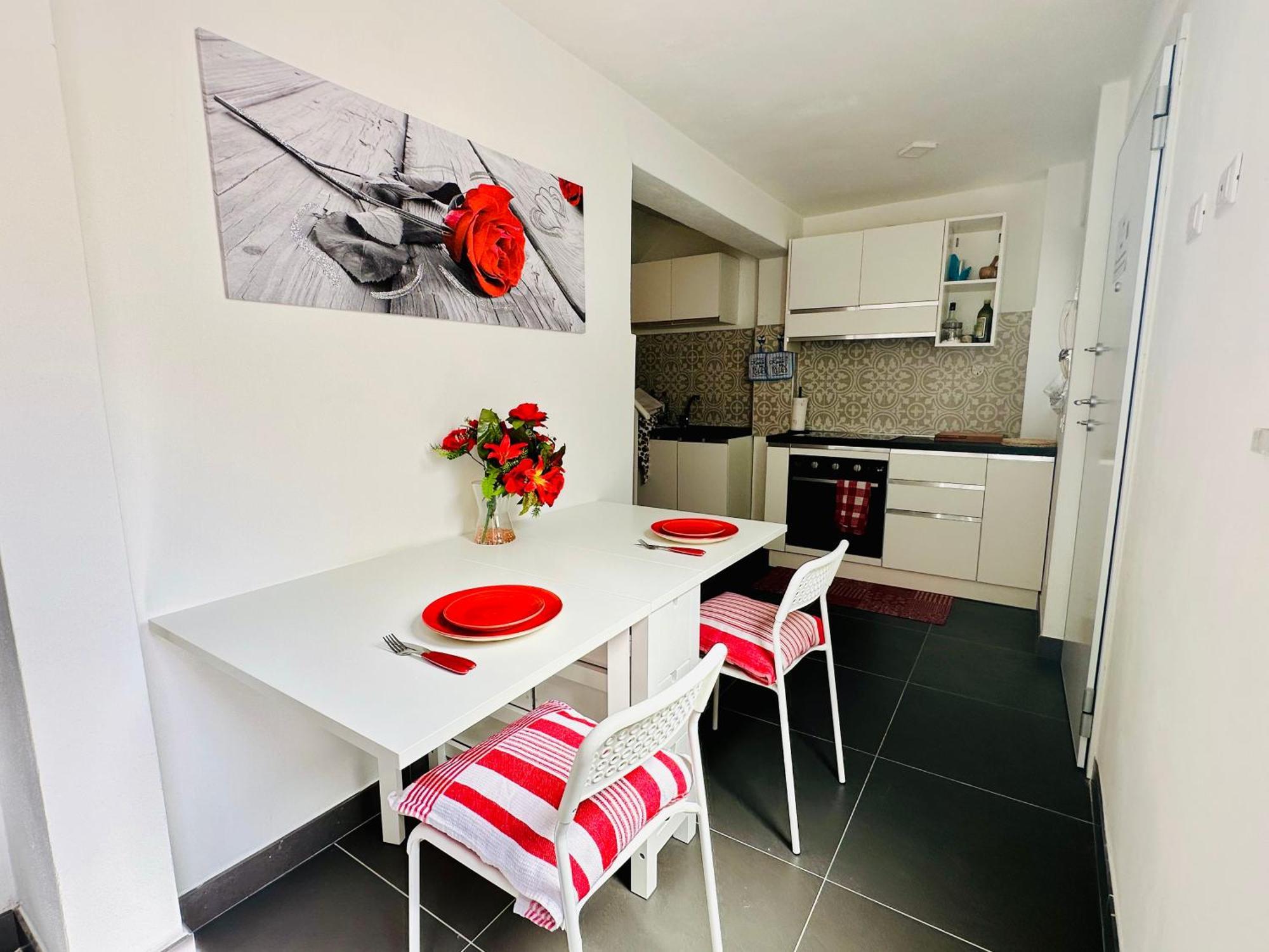 Butterfly House Apartment ลาสเปเซีย ภายนอก รูปภาพ